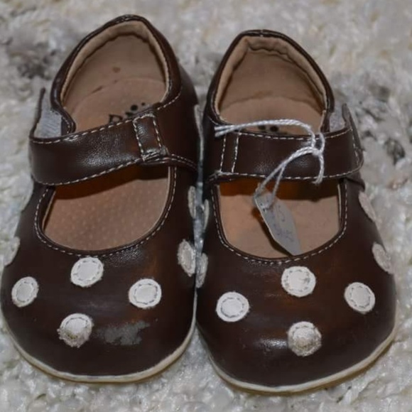 Puddle jumpers brown shoes sz 2 - Picture 1 of 1